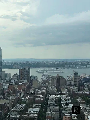 Sold by R New York | media 4