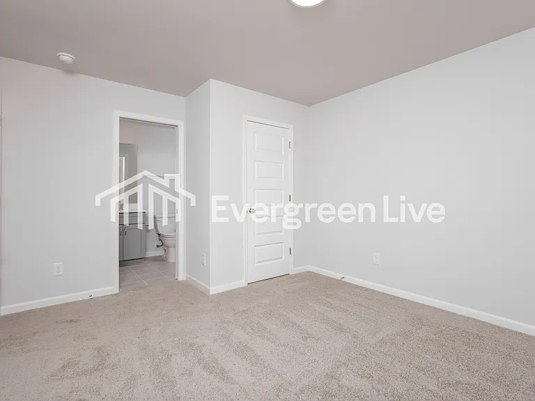 1016 Postmaster Ln — Photo 8