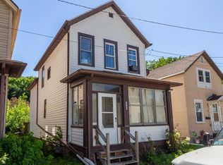 2740 Elm St, Dubuque, IA 52001