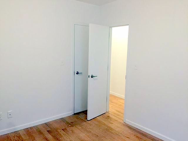 2nd image of 933A Pacific St APT 1