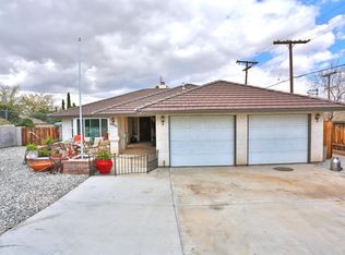 16970 Crestview Ct, Victorville, CA 92395