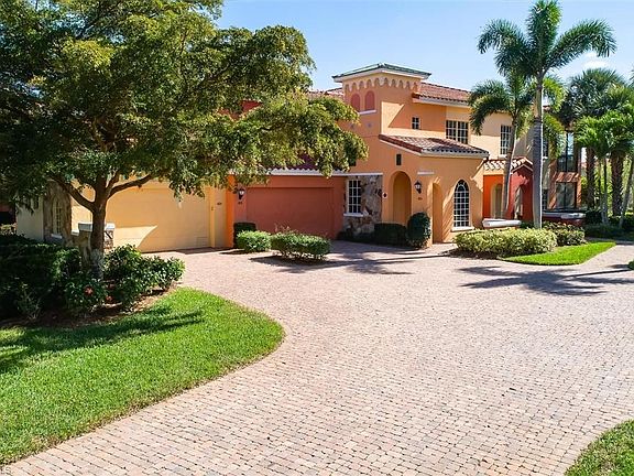 2nd image of 8543 Via Lungomare Cir Unit 203