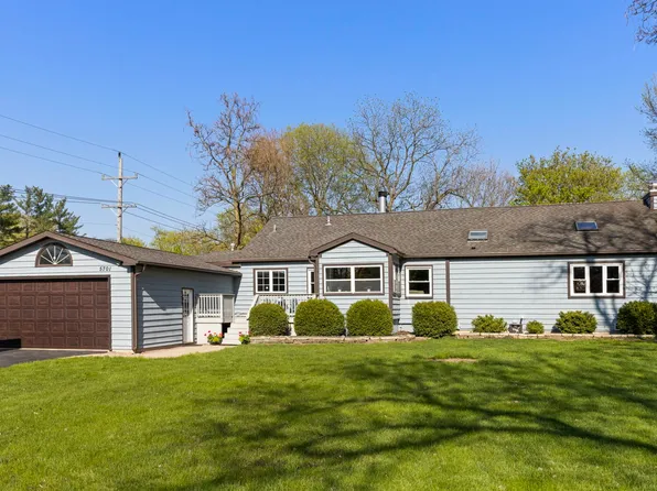 5701 Katrine Ave, Downers Grove, IL 60516