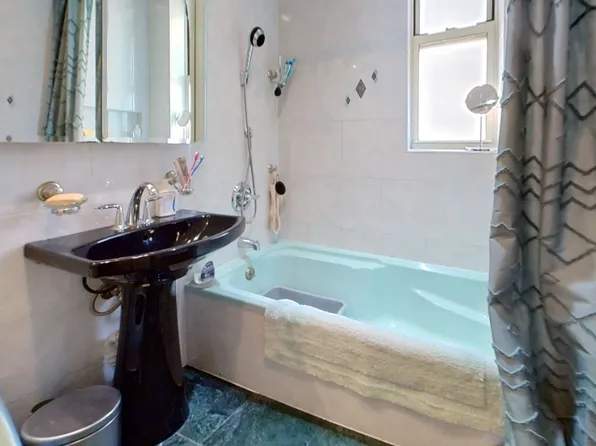 1717 Avenue N image 20 of 25