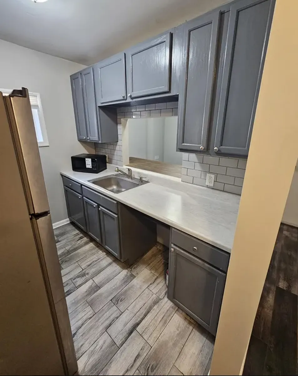 Building Photo - 87 Jefferson St #2