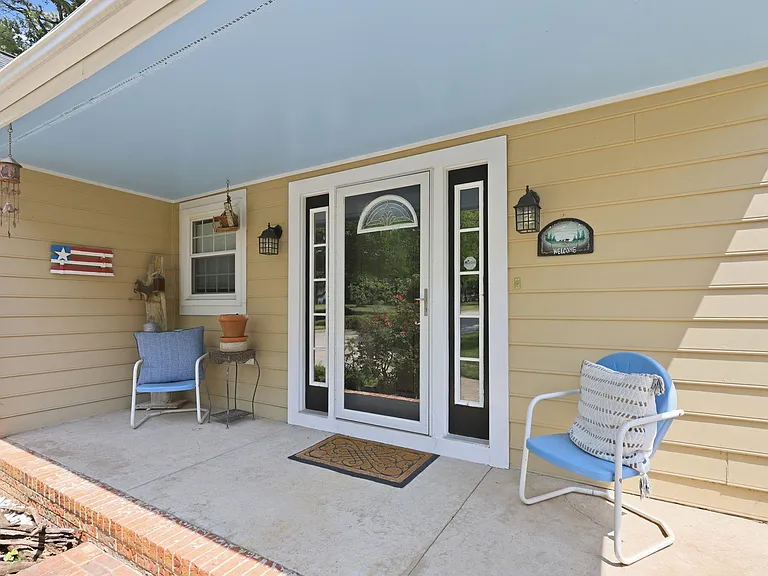 106 Dilworth Ct — Photo 48