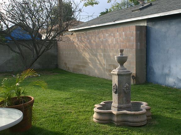 5th image of 6129 Riverton Ave