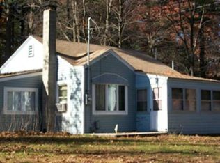 8 Craig Rd, Holland, MA 01521