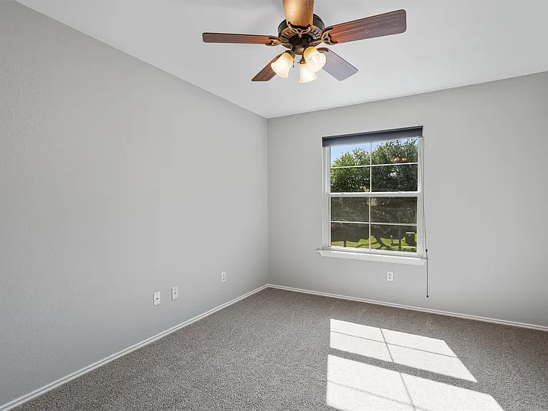 1713 Darjeeling Dr — Photo 22