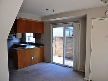 2nd image of 1018 Kent Dr