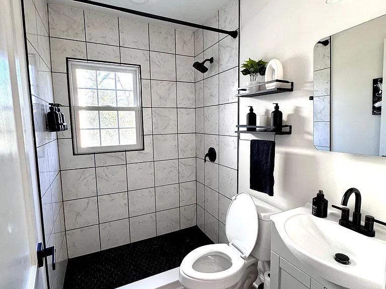501 Hollis Rd — Photo 7