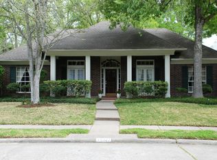 15327 Willow Shores Dr, Houston, TX 77062