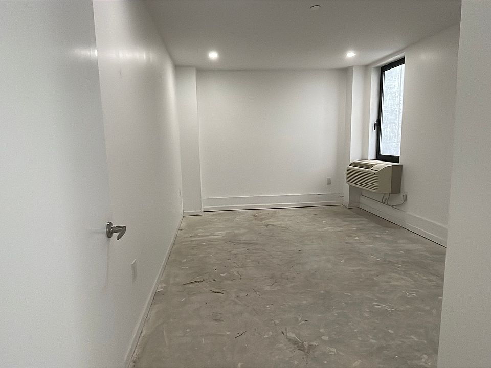 1st image of 556-557 Market St #1C