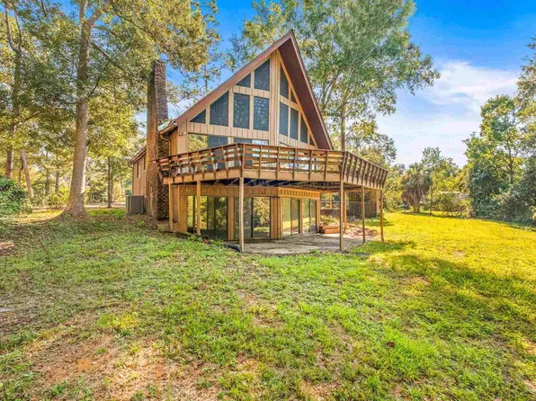 513 Timber Ridge Dr, Pensacola, FL 32534