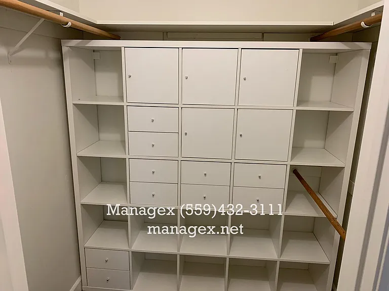515 E Braddock Dr — Photo 18