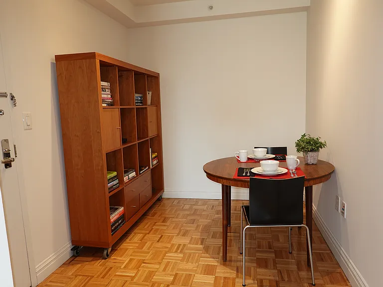 1500 Lexington Ave #8B — Photo 4