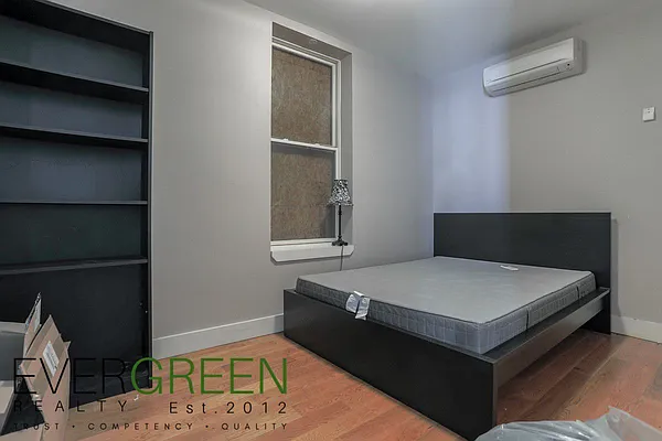 Rented by Pinn Realty | media 30