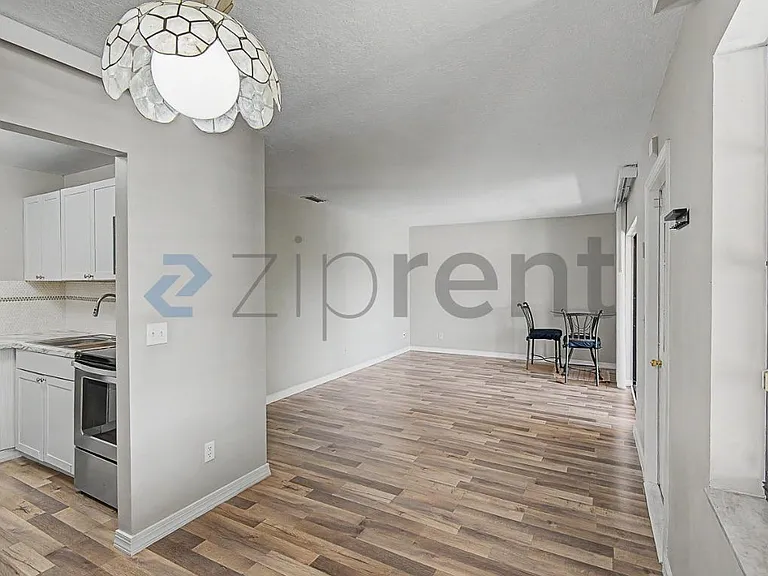 1409 Lake Ave #6 — Photo 9