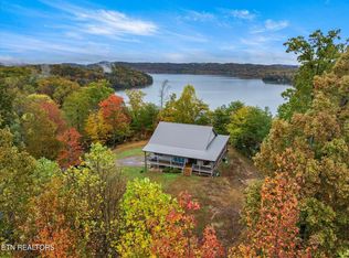 720 E Roddy Rd, Spring City, TN 37381