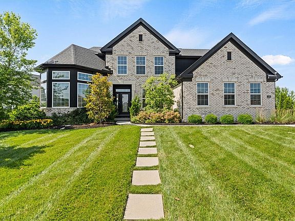 2nd image of 5298 Donatello Dr
