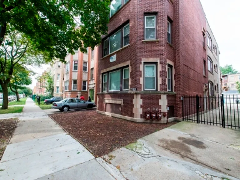 7722 S Kingston Ave — Photo 12