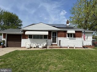 38 Belmont Rd, Bellmawr, NJ 08031
