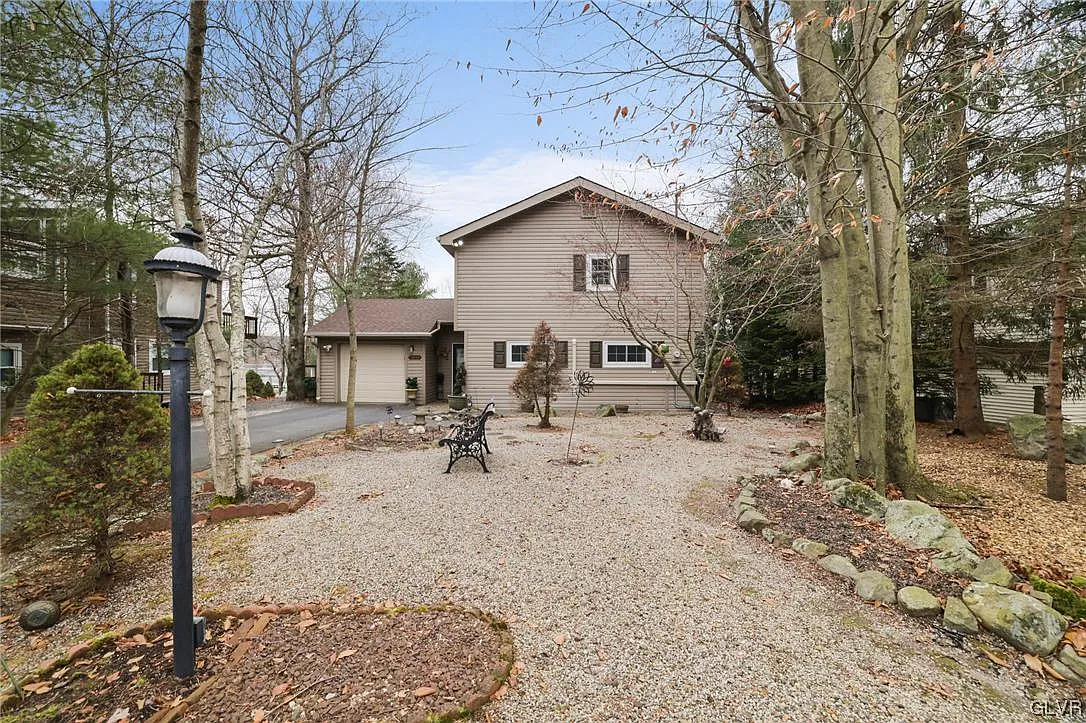 6033 Boardwalk Dr photo 1