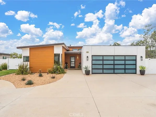 1248 Holly Ln, Calimesa, CA 92320
