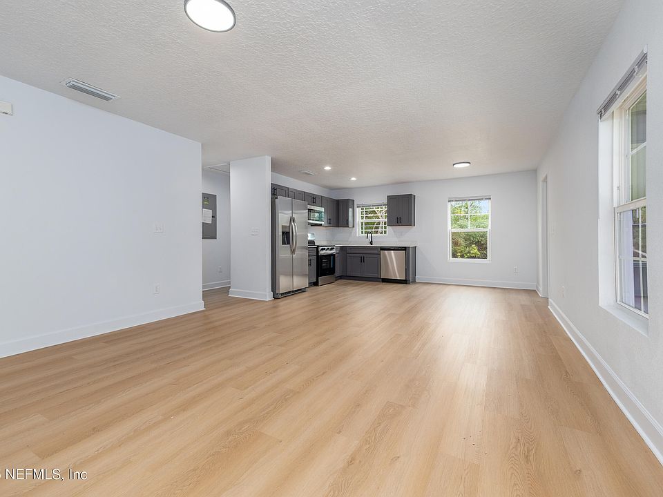 5640 CHEROKEE Street, Keystone Heights, FL 32656 | Zillow