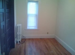 7 Fairfield St #1R, Cambridge, MA 02140
