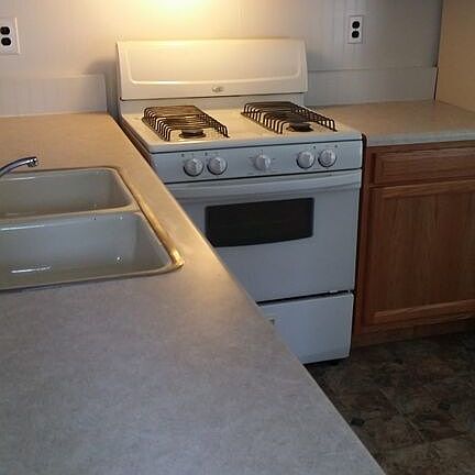 2nd image of 600 Oak St Trlr 116