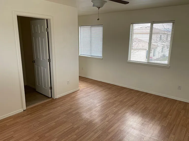 2463 Brookwillow Loop — Photo 9