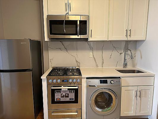 1st image of 112 E 103rd St APT 2