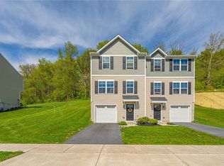 527 River Run, Northampton, PA 18067