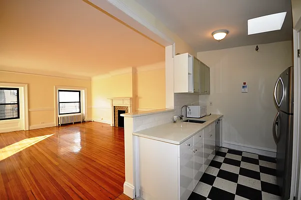 Rented by Corcoran | media 4