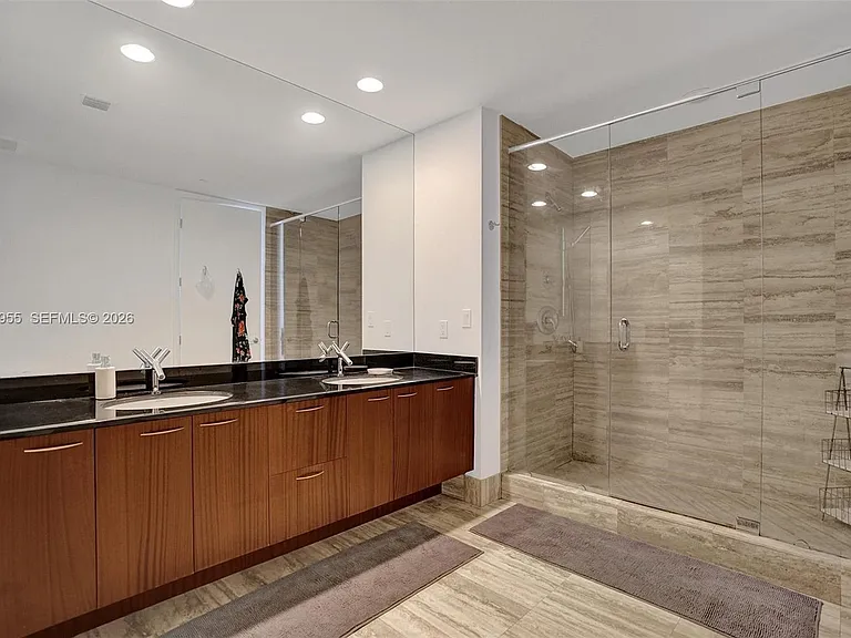 16001 Collins Ave #805 — Photo 28