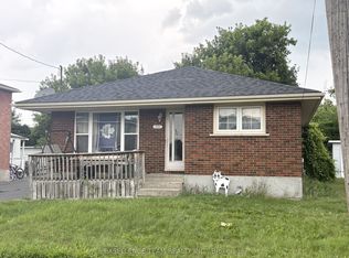 1007 Grand Ave, Cornwall, ON K6H4T3
