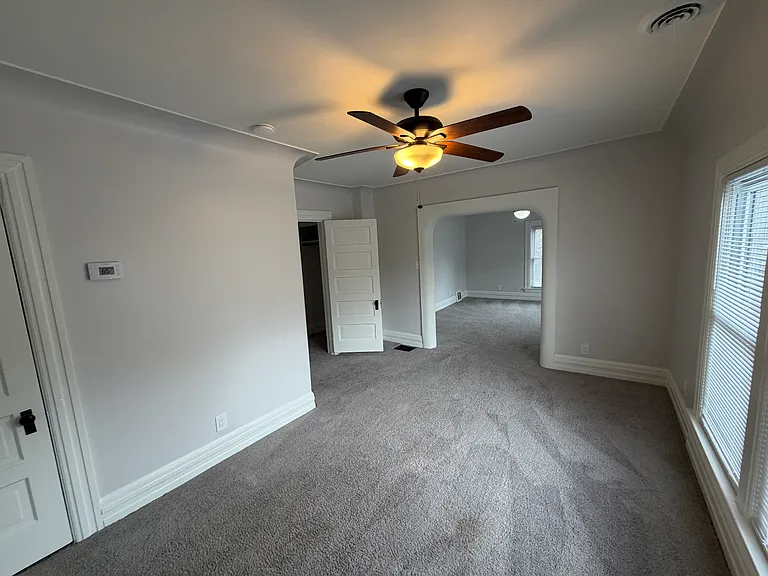 139 Gallup St — Photo 44