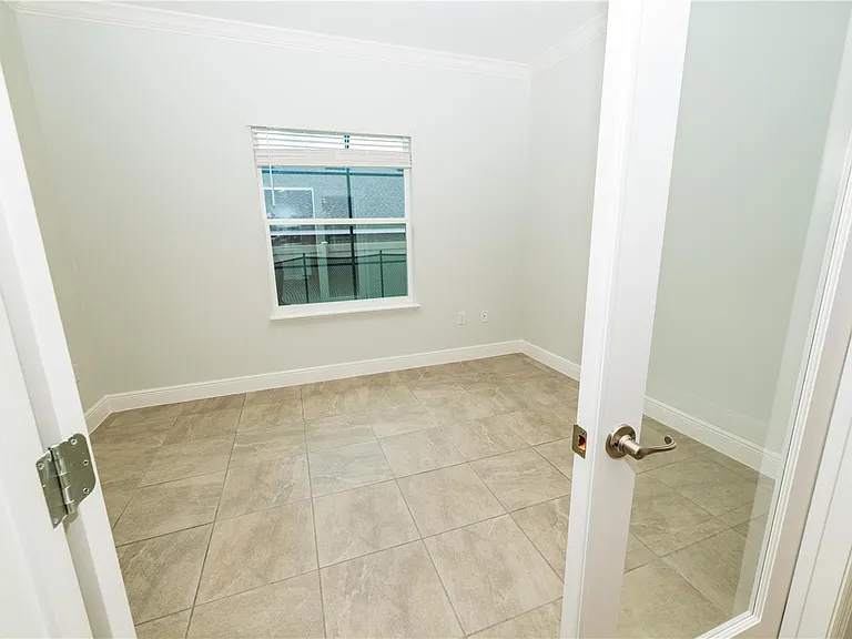 375 Villa Sorrento Cir — Photo 20