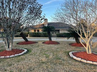 1408 N 22nd St, Nederland, TX 77627