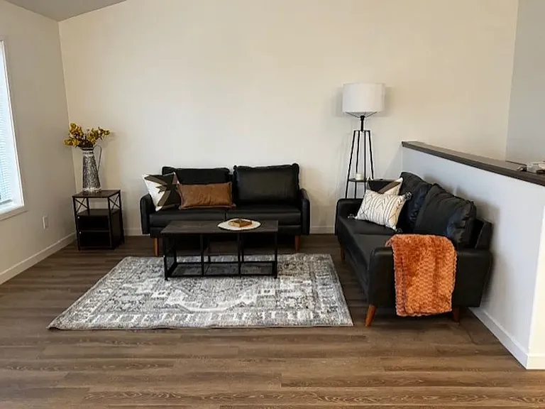 Wilds Townhomes 1 — Photo 10