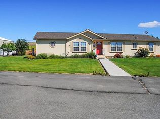 101 Gopher Rd, Selah, WA 98942