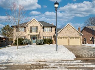 36 Ravenglass Cres, London, ON N6G4K1