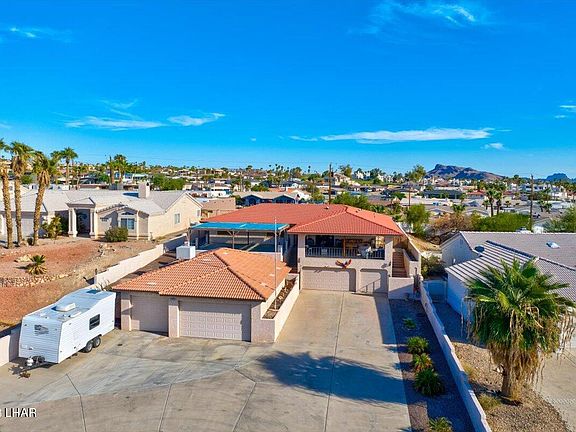 2nd image of 312 Acoma Blvd S