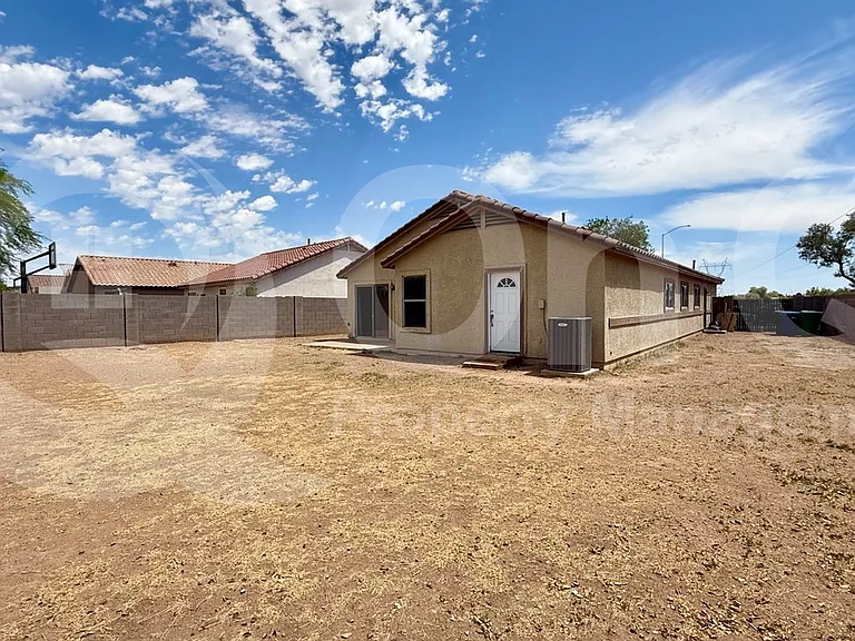 11210 E Quarry Ave — Photo 21