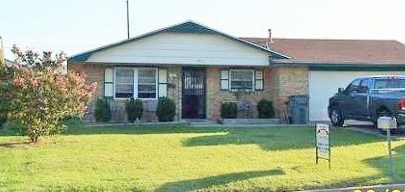 1st image of 4812 NW Hoover Ave