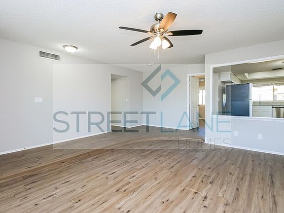3rd image of 4202 W Diana Ave