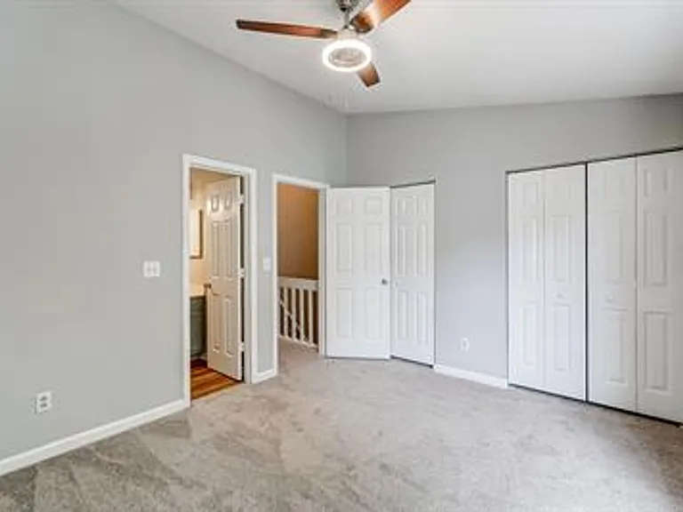 3821 Mosscroft Ln — Photo 9