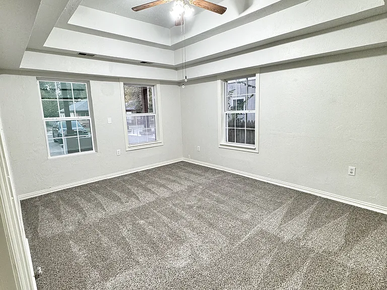 1529 N McKinley Ave #A — Photo 8