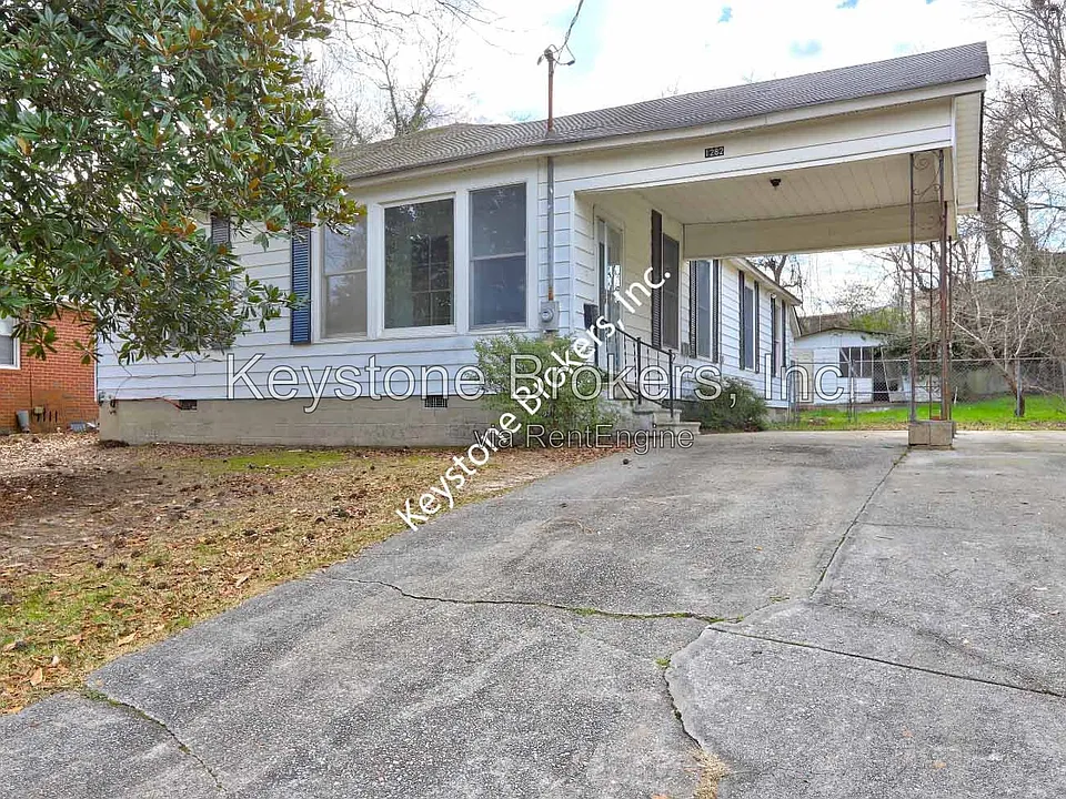 1282 Baker Dr